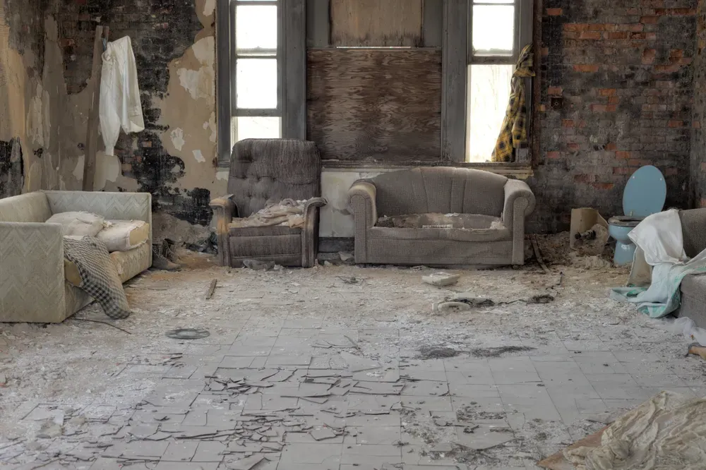 Interior asbestos removal — Darwin